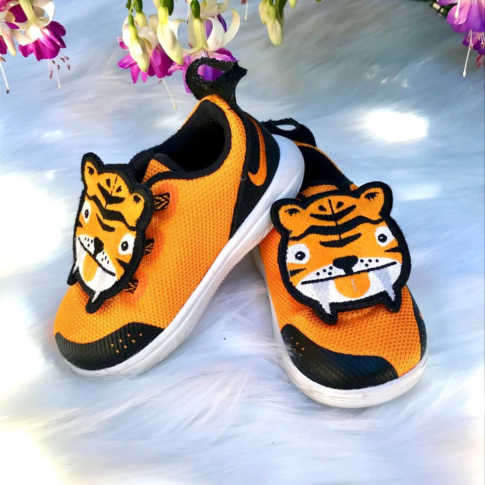 KD11 Tiger Slip-On Sneaker Toddler - Picture 1 of 10